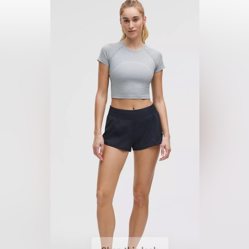 Lululemon Hotty Hot Low-Rise Lined Short 4” Length